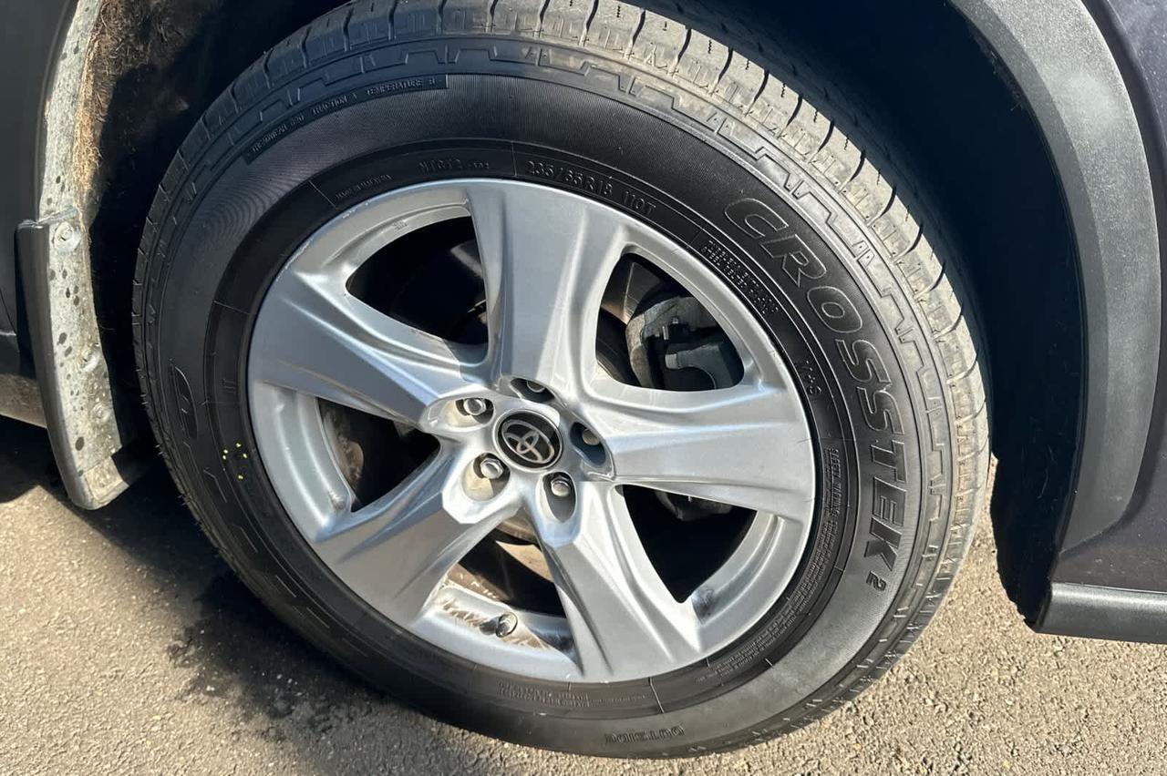 2021 Toyota Highlander LE Roseville CA