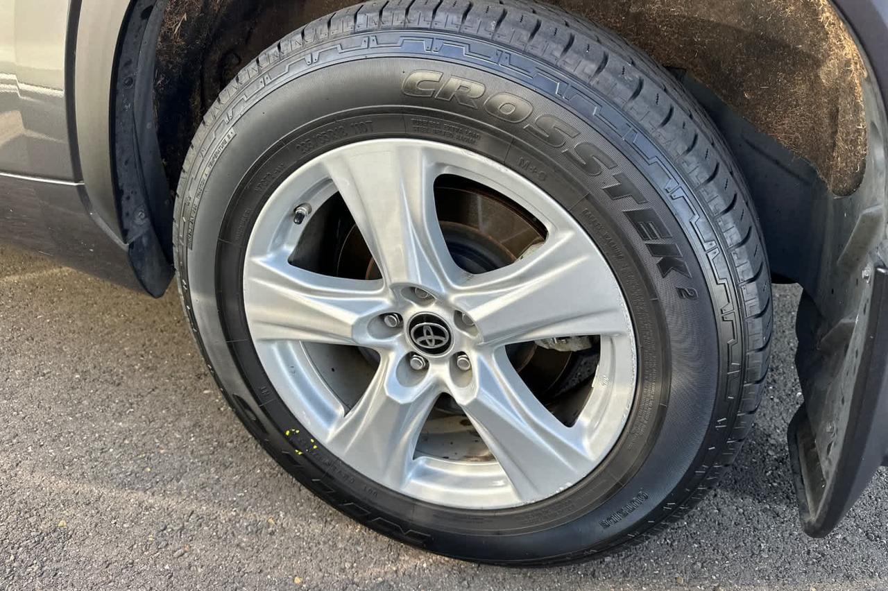 2021 Toyota Highlander LE Roseville CA