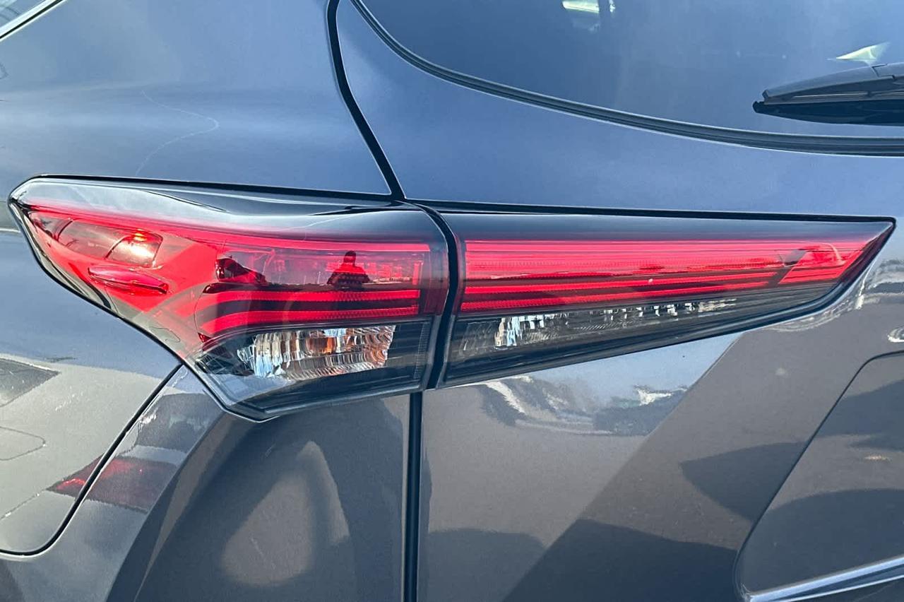2021 Toyota Highlander LE Roseville CA