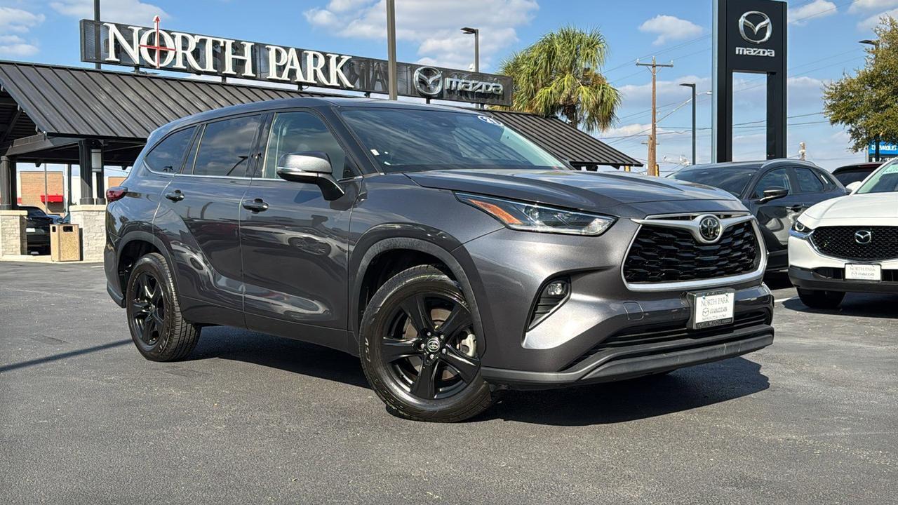 2021 Toyota Highlander LE San Antonio TX