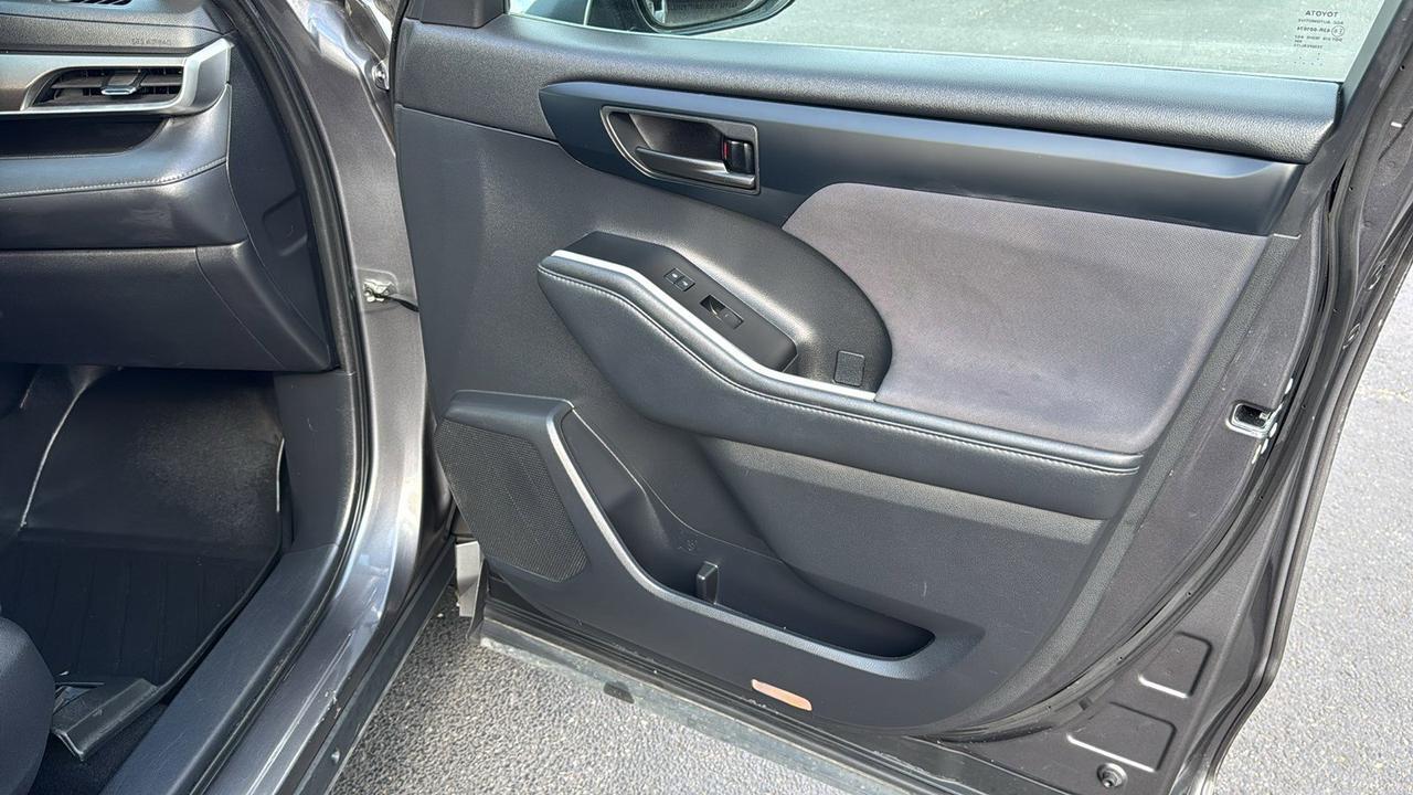 2021 Toyota Highlander LE San Antonio TX