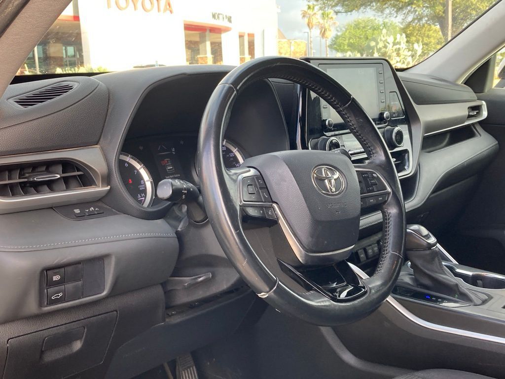 2021 Toyota Highlander LE San Antonio TX