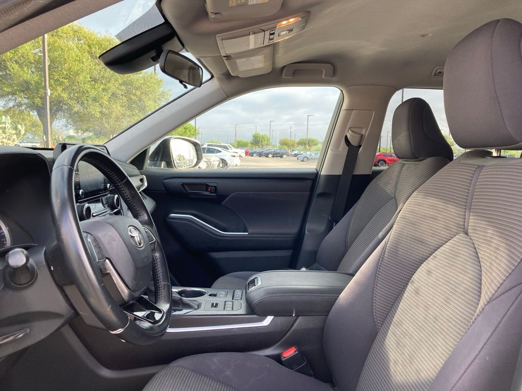 2021 Toyota Highlander LE San Antonio TX