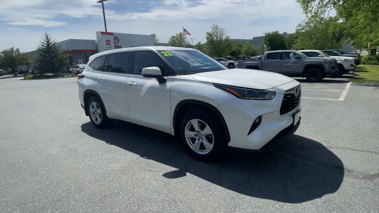 2021 Toyota Highlander LE White River Junction VT
