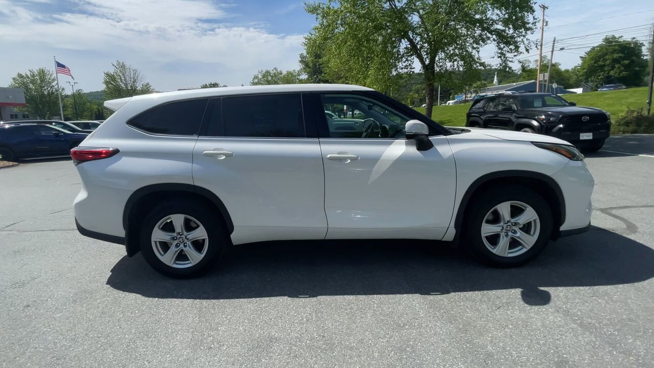 2021 Toyota Highlander LE White River Junction VT