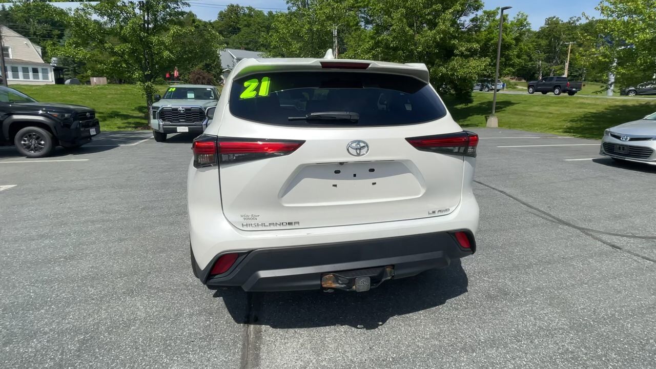 2021 Toyota Highlander LE White River Junction VT