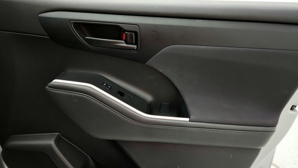 2021 Toyota Highlander LE Laurel MD