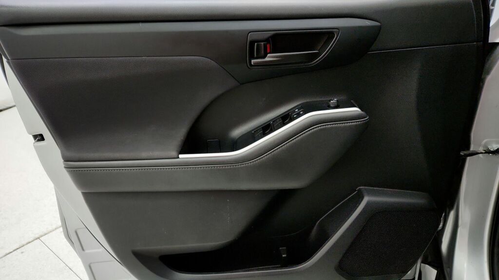 2021 Toyota Highlander LE Laurel MD