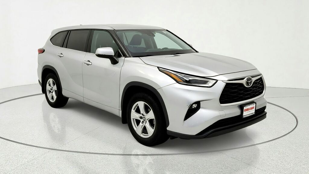 2021 Toyota Highlander LE
