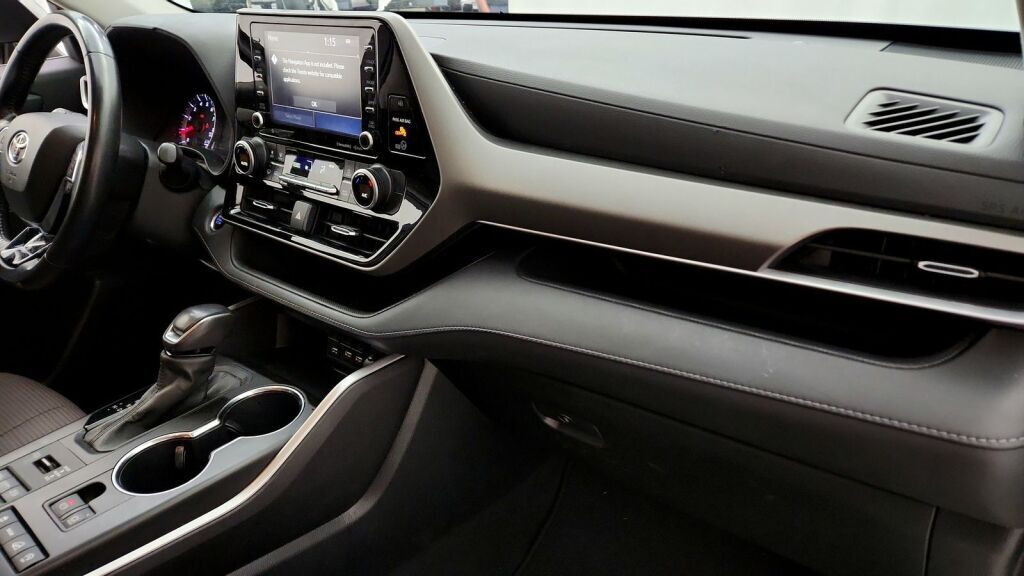 2021 Toyota Highlander LE Laurel MD