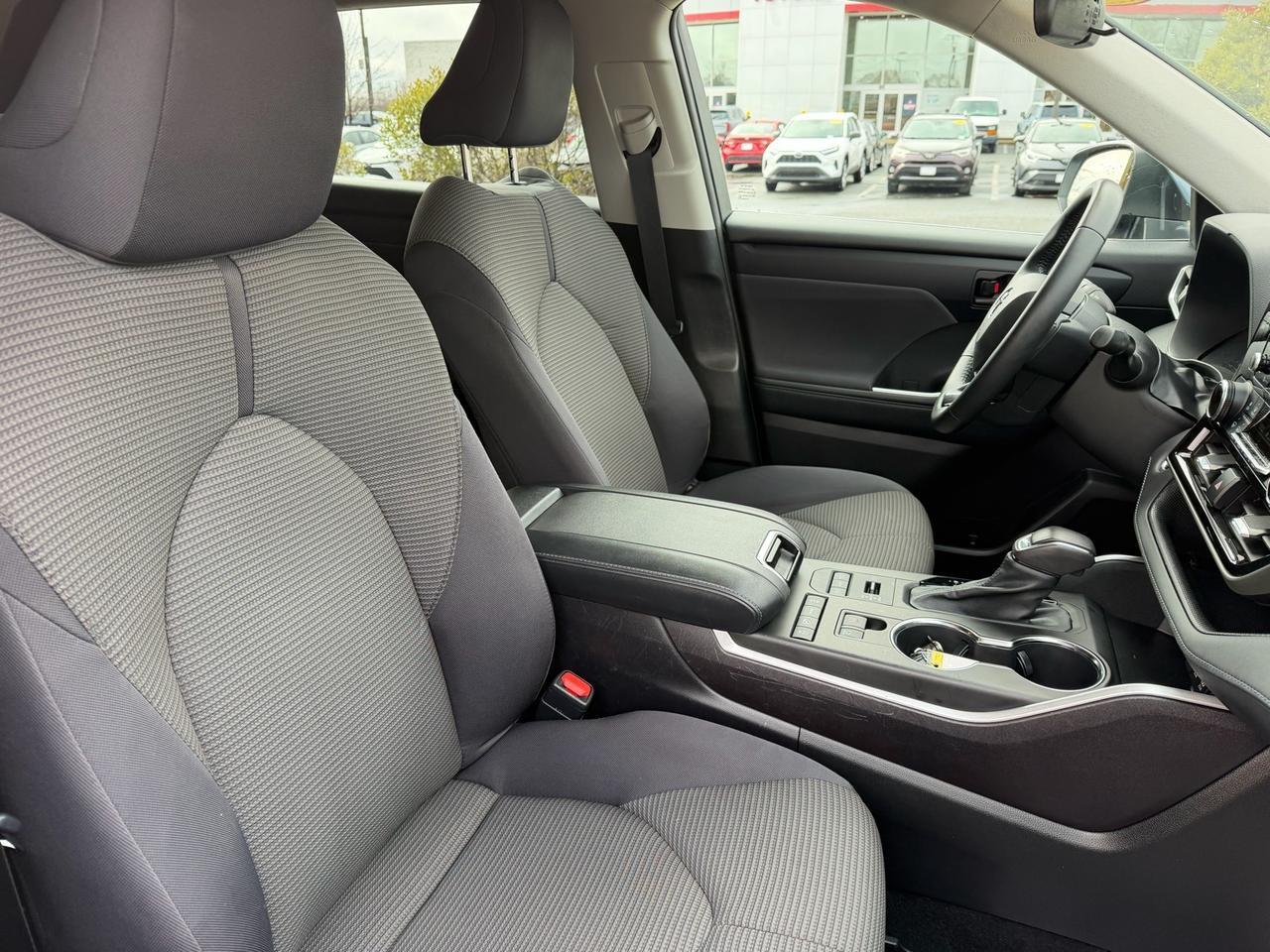 2021 Toyota Highlander LE Stafford VA