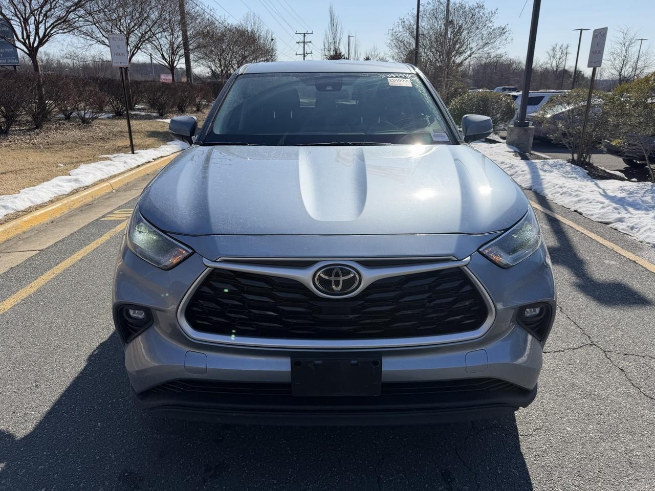 2021 Toyota Highlander LE