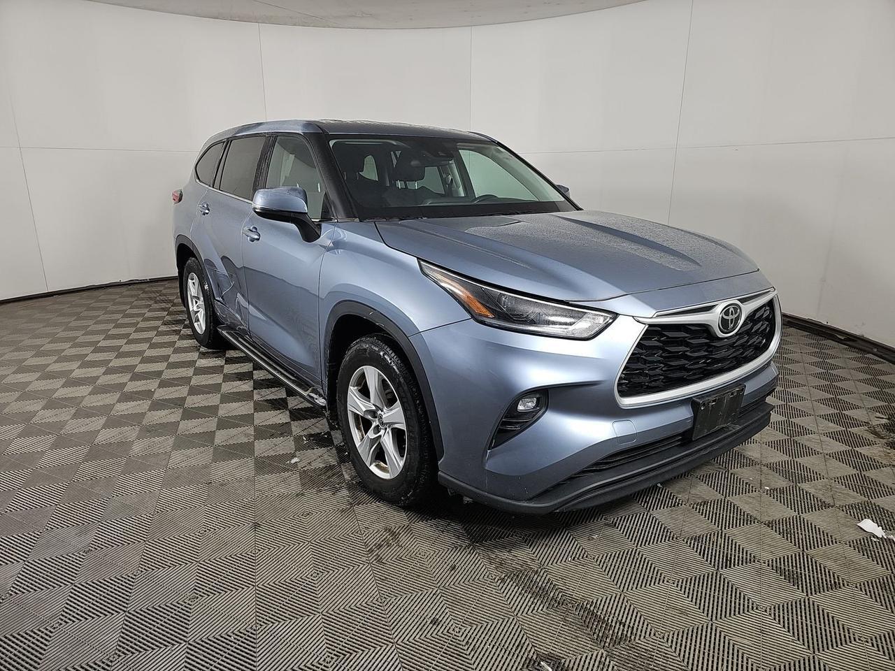 2021 Toyota Highlander LE