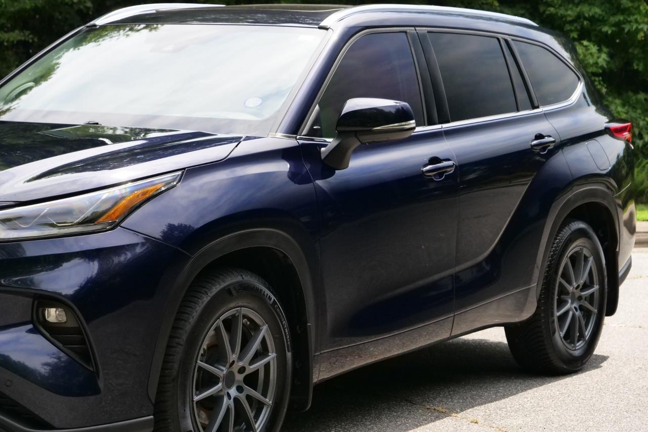 2021 Toyota Highlander Limited / AWD / Third Row / Vented Seats! Lincolnton NC