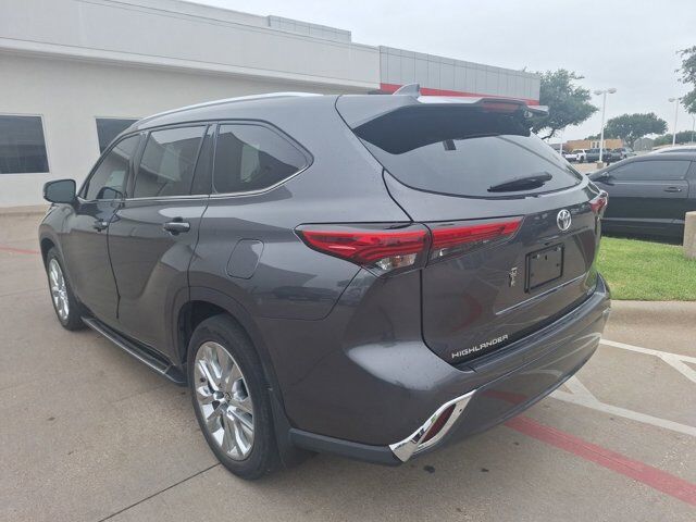 2021 Toyota Highlander Limited Hurst TX