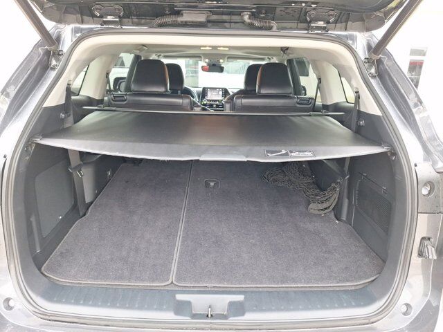 2021 Toyota Highlander Limited Hurst TX