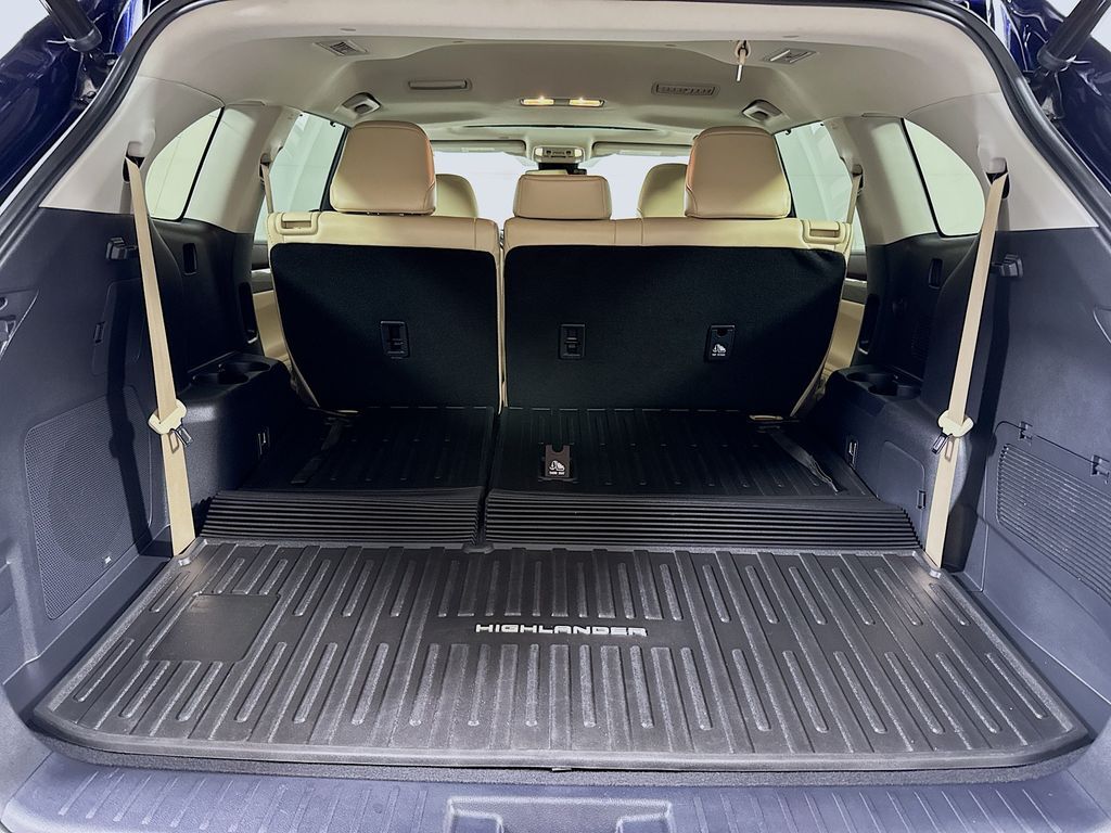 2021 Toyota Highlander Limited Kennewick WA