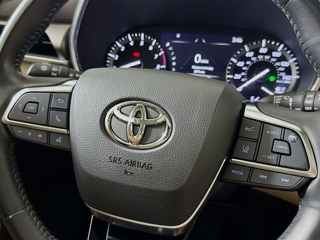 2021 Toyota Highlander Limited Kennewick WA