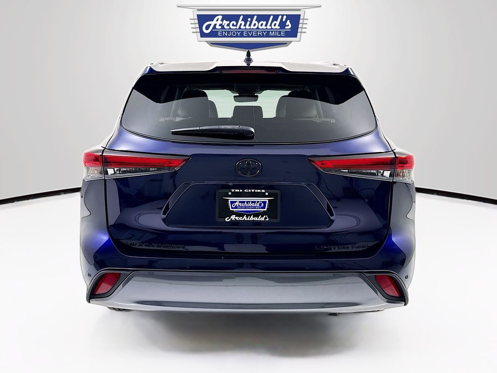 2021 Toyota Highlander Limited Kennewick WA