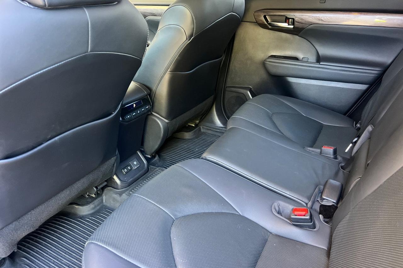 2021 Toyota Highlander Limited Roseville CA