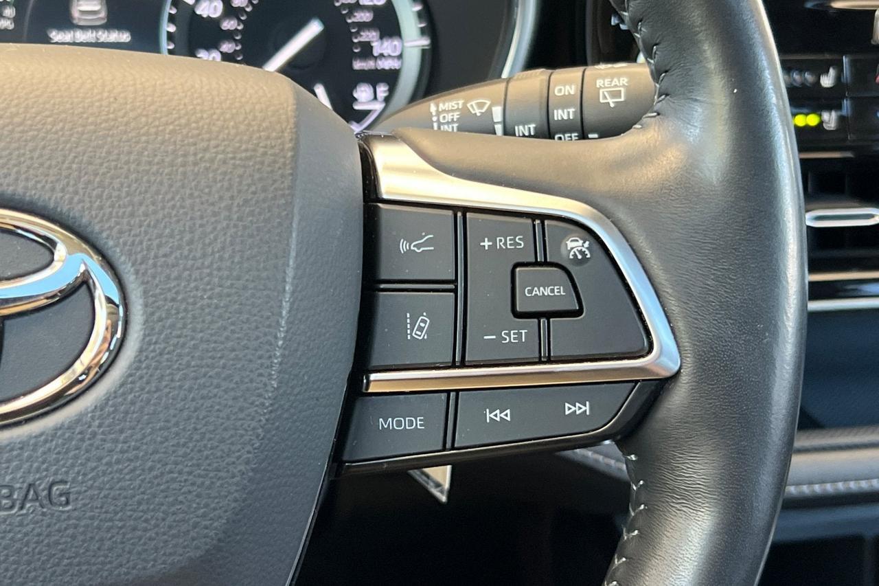 2021 Toyota Highlander Limited Roseville CA