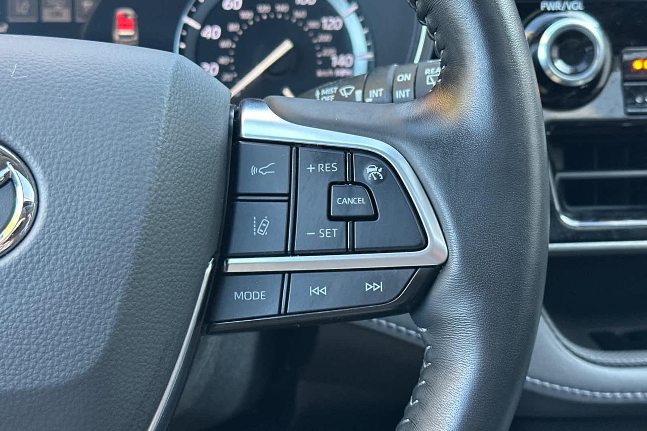 2021 Toyota Highlander Limited Roseville CA