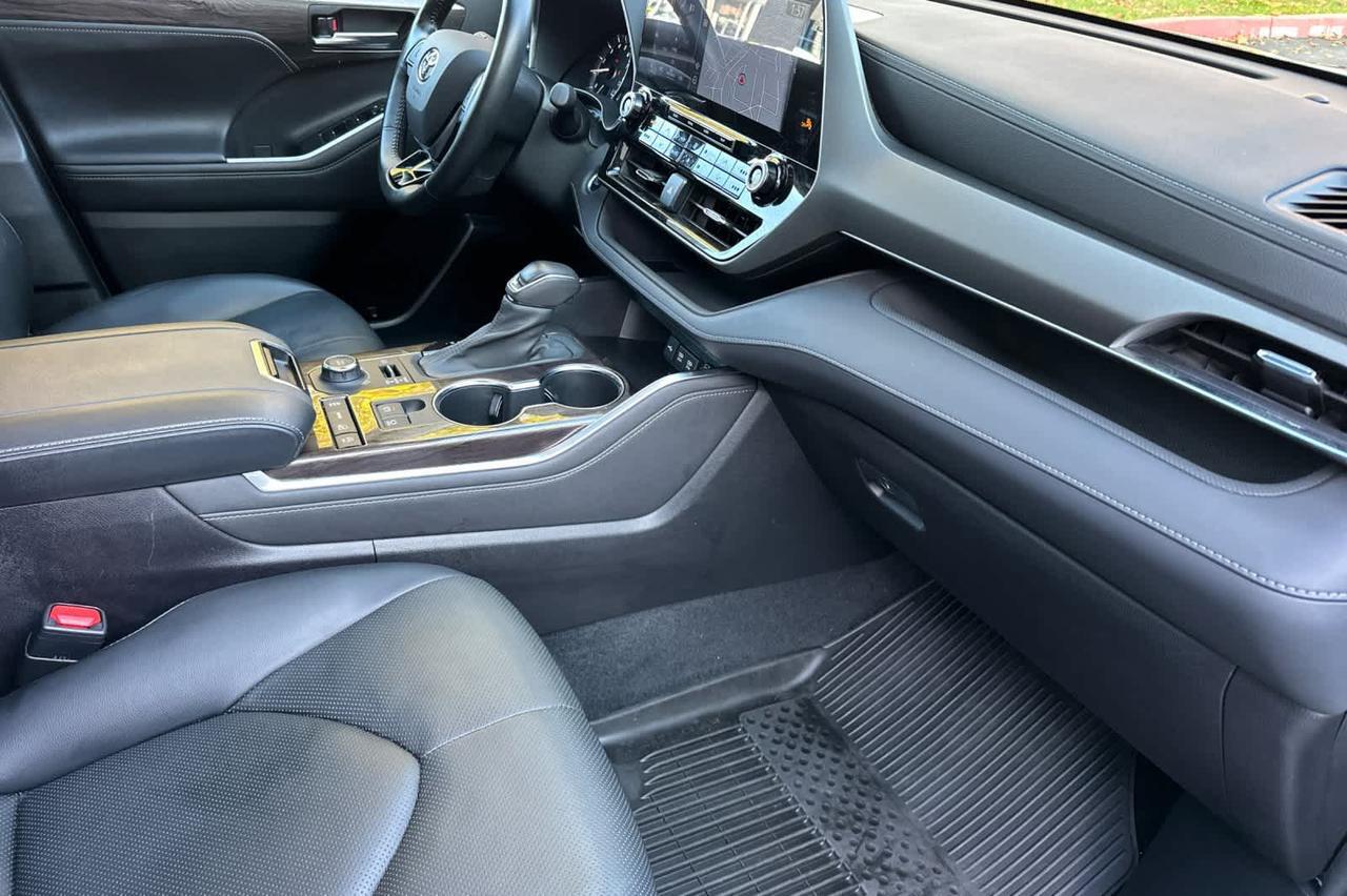 2021 Toyota Highlander Limited Roseville CA