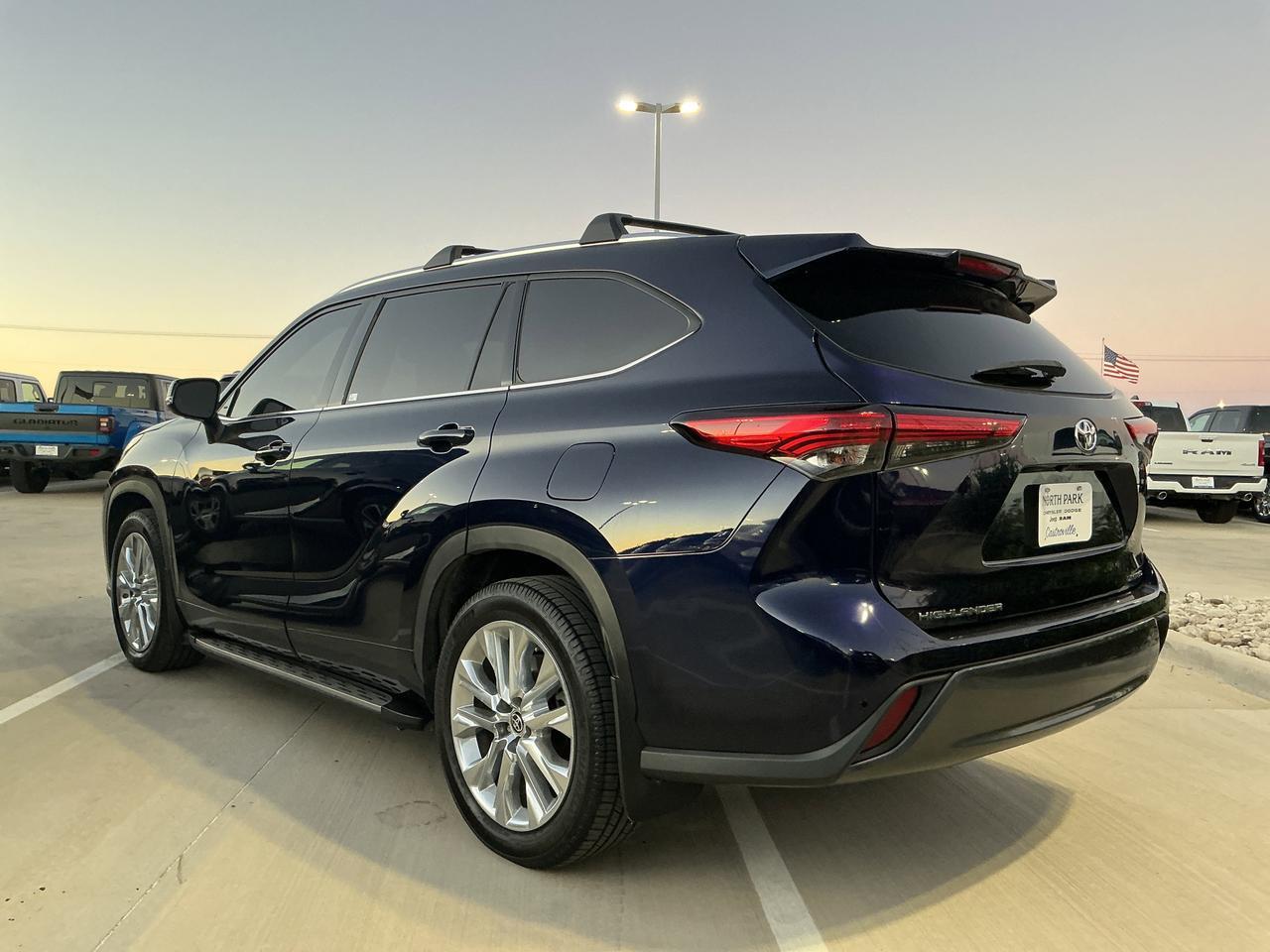 2021 Toyota Highlander Limited Castroville TX