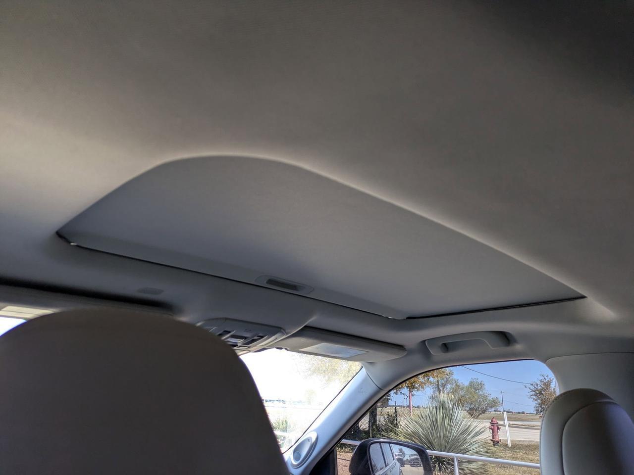 2021 Toyota Highlander Limited Castroville TX