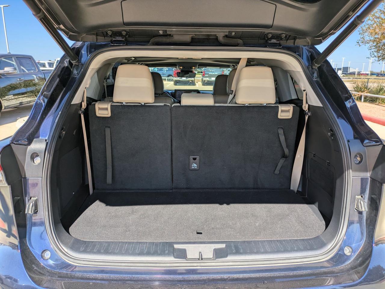 2021 Toyota Highlander Limited Castroville TX