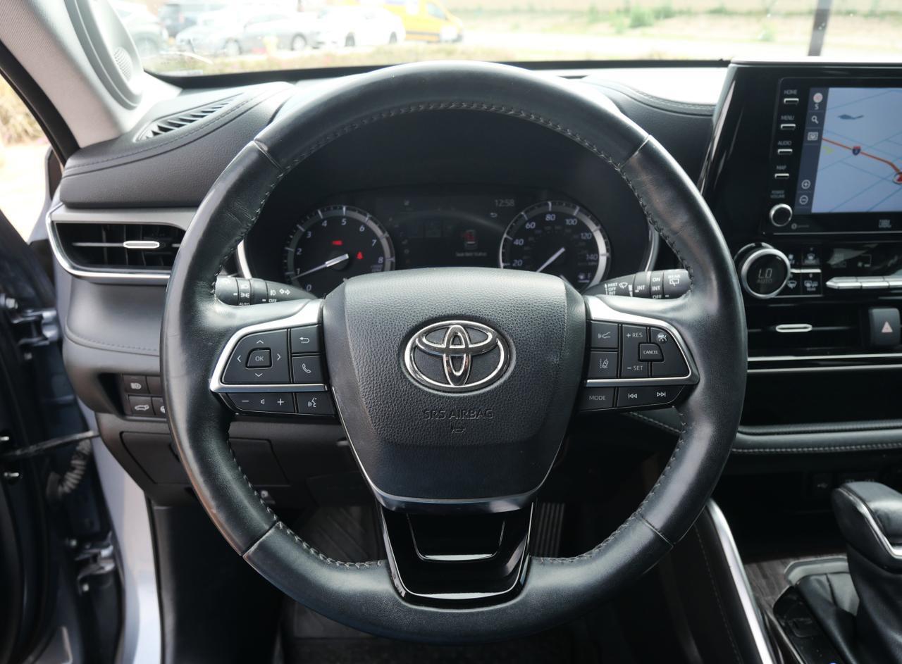 2021 Toyota Highlander Limited San Juan TX