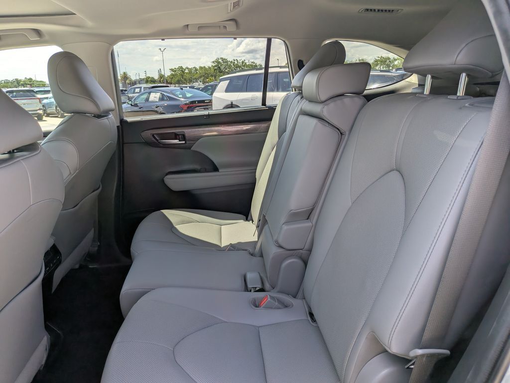 2021 Toyota Highlander Limited San Clemente CA