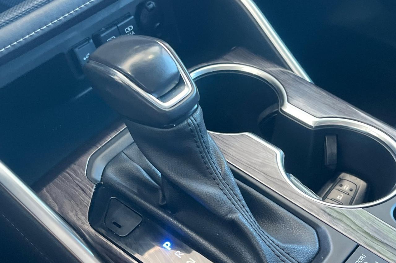 2021 Toyota Highlander Limited Ontario OR