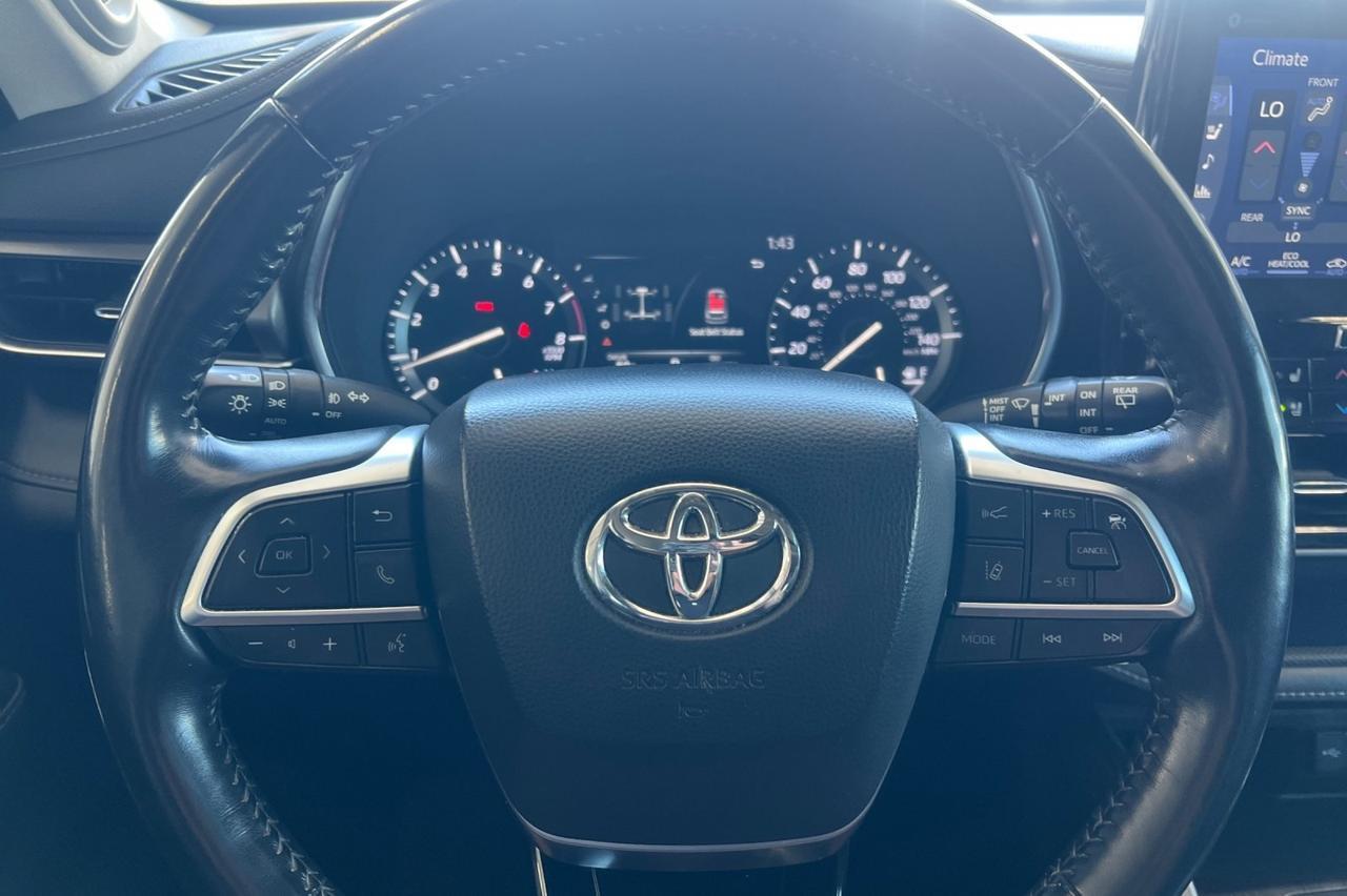 2021 Toyota Highlander Limited Ontario OR