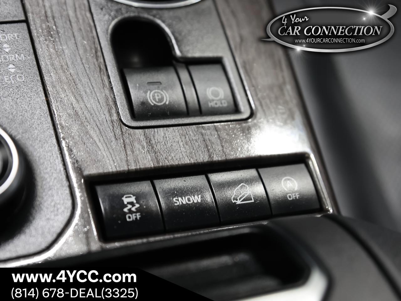 2021 Toyota Highlander Platinum AWD 7-Passenger NAV Cranberry PA