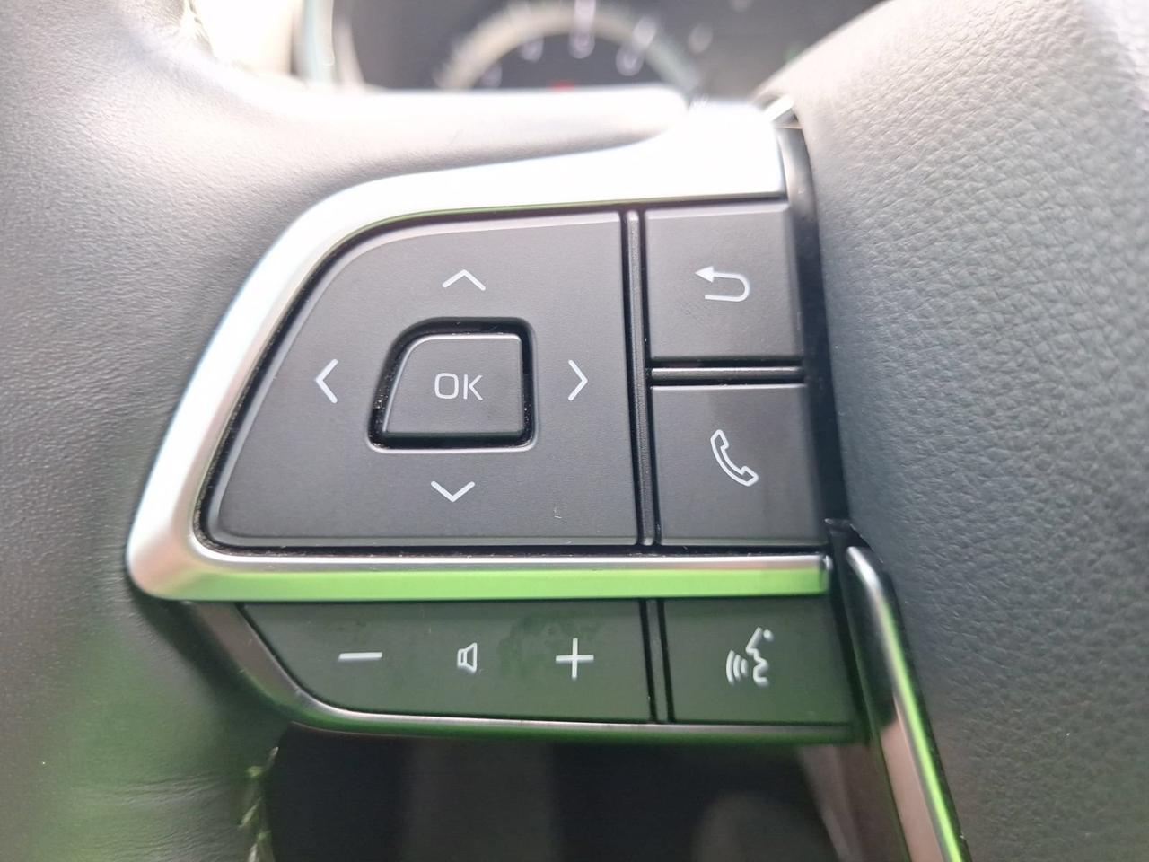 2021 Toyota Highlander Platinum Hurst TX