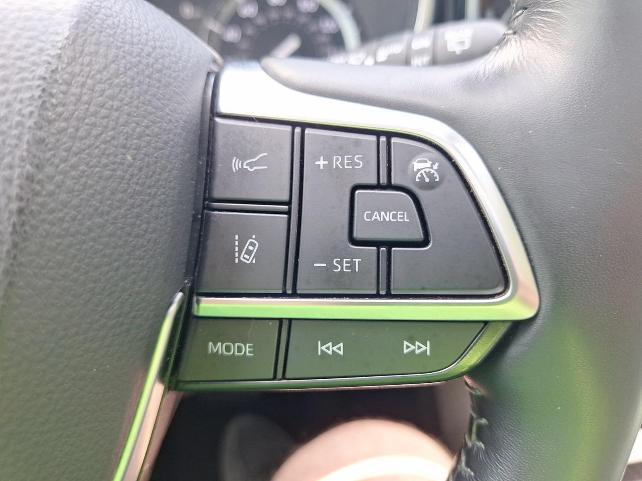 2021 Toyota Highlander Platinum Hurst TX