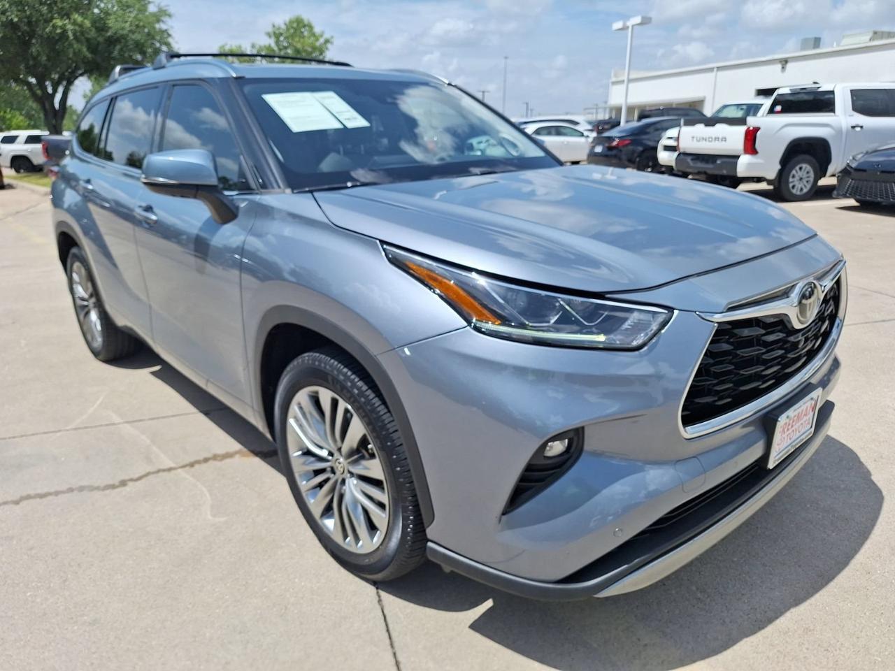 2021 Toyota Highlander Platinum Hurst TX