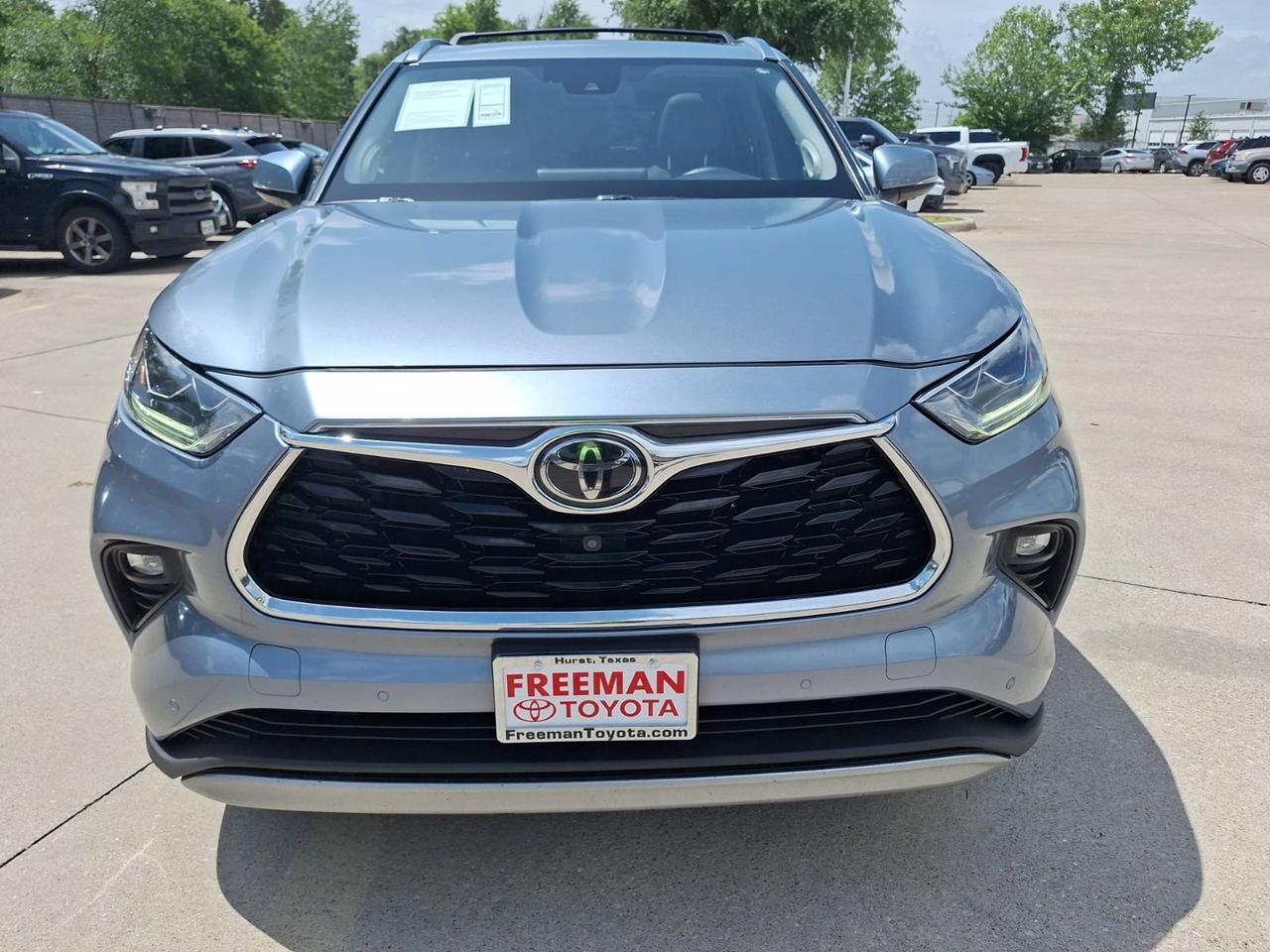 2021 Toyota Highlander Platinum Hurst TX