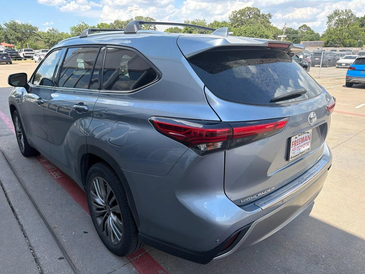 2021 Toyota Highlander Platinum Hurst TX