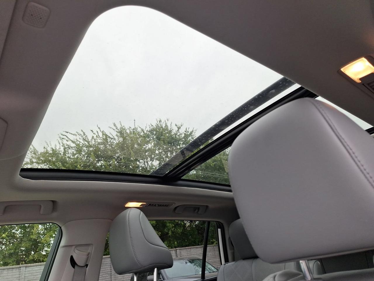 2021 Toyota Highlander Platinum Hurst TX