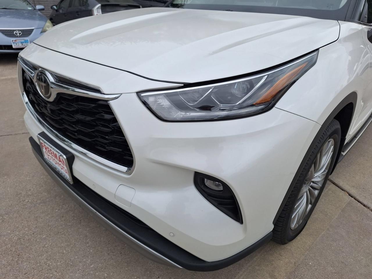 2021 Toyota Highlander Platinum Hurst TX