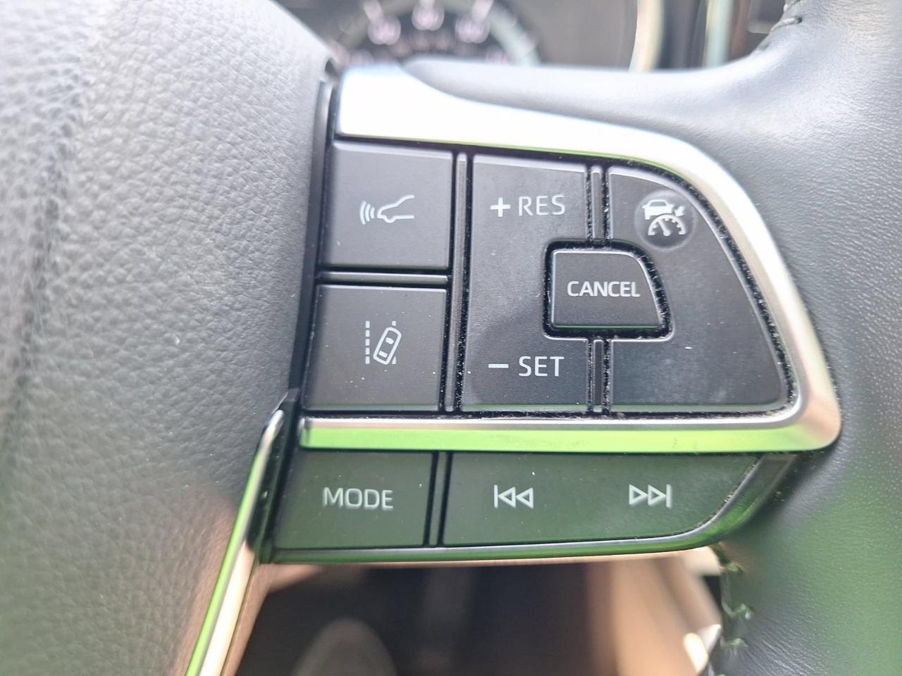 2021 Toyota Highlander Platinum Hurst TX