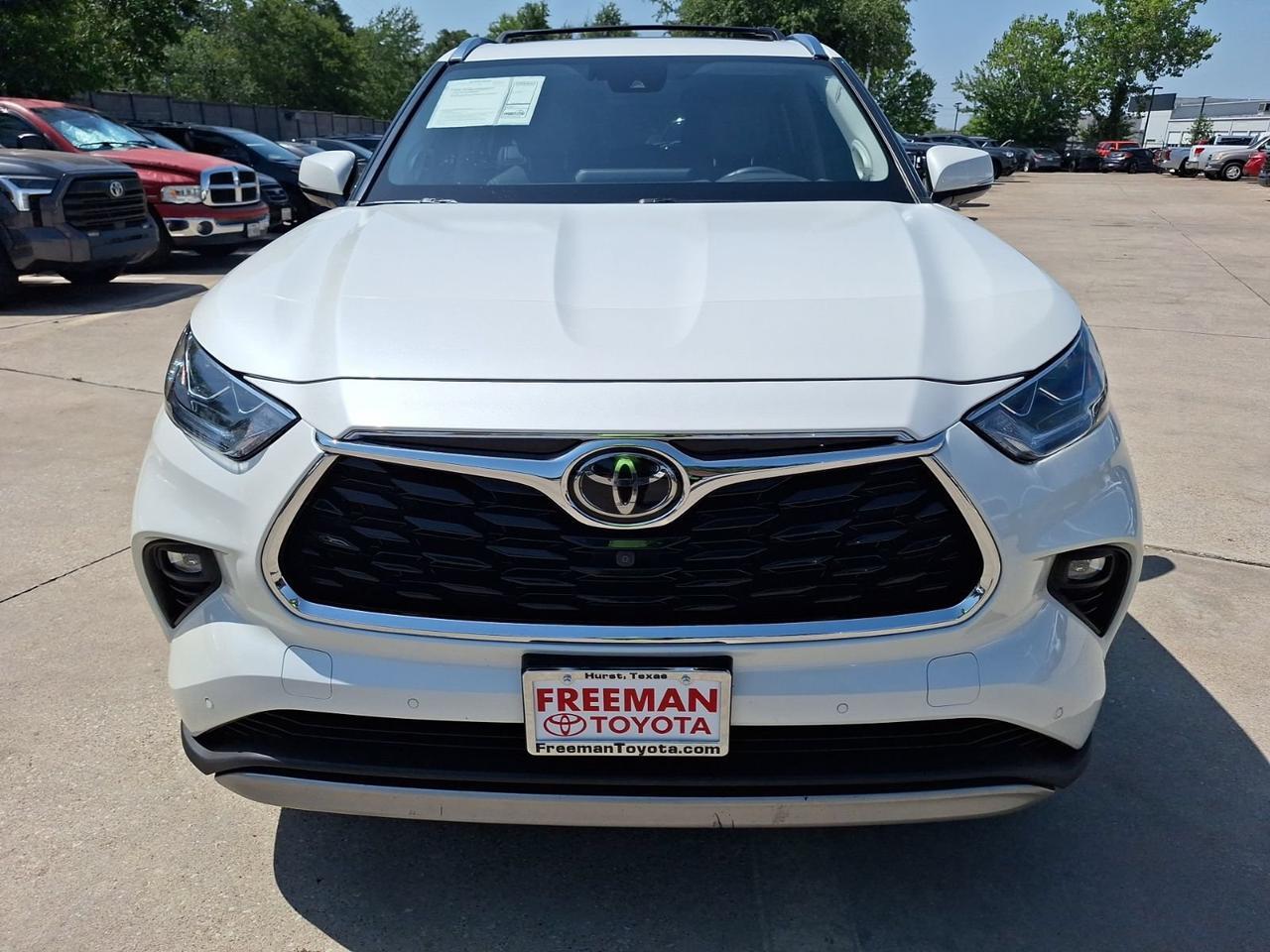 2021 Toyota Highlander Platinum Hurst TX