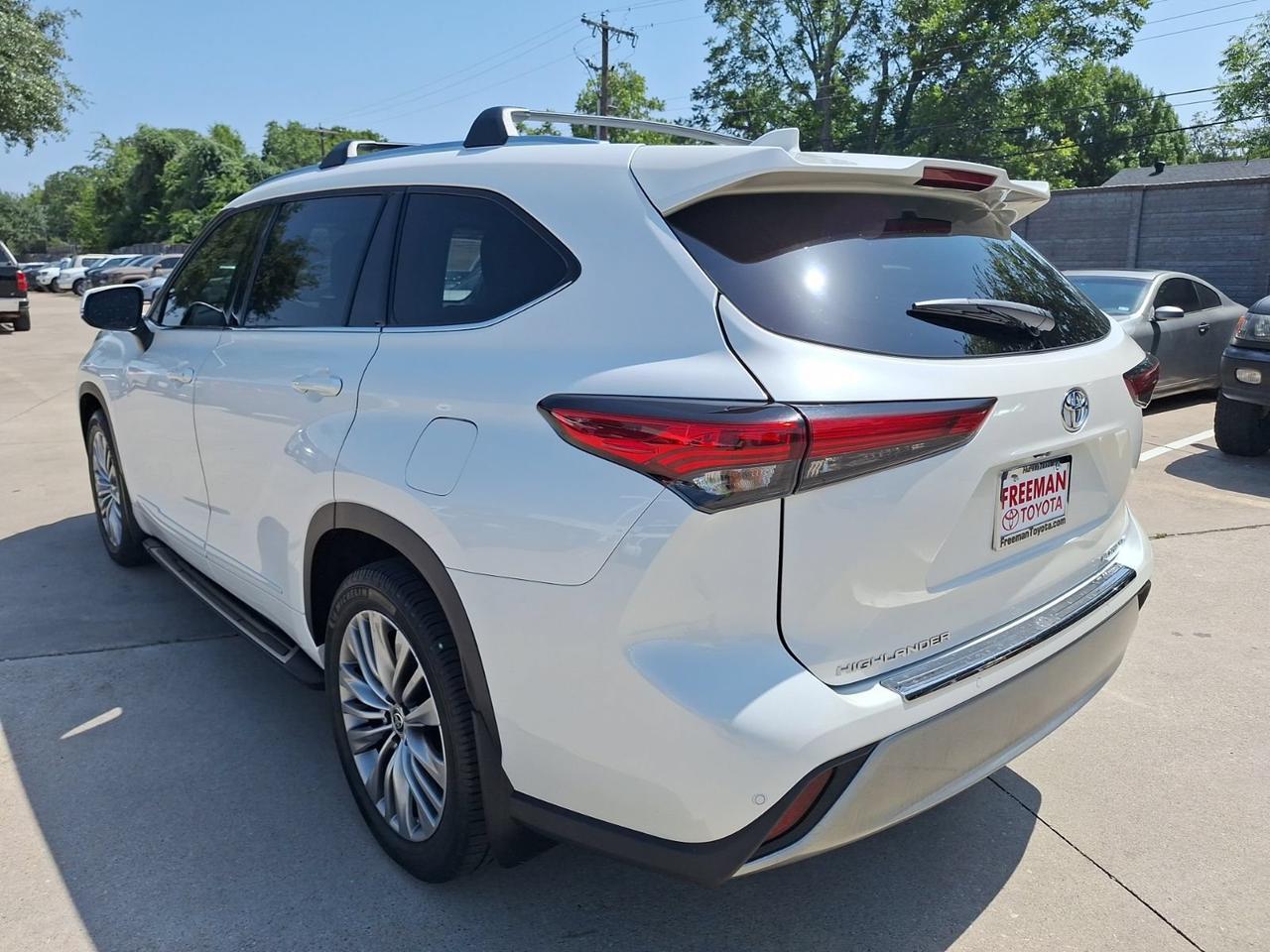 2021 Toyota Highlander Platinum Hurst TX