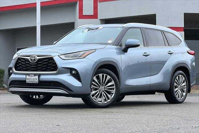 2021 Toyota Highlander Platinum
