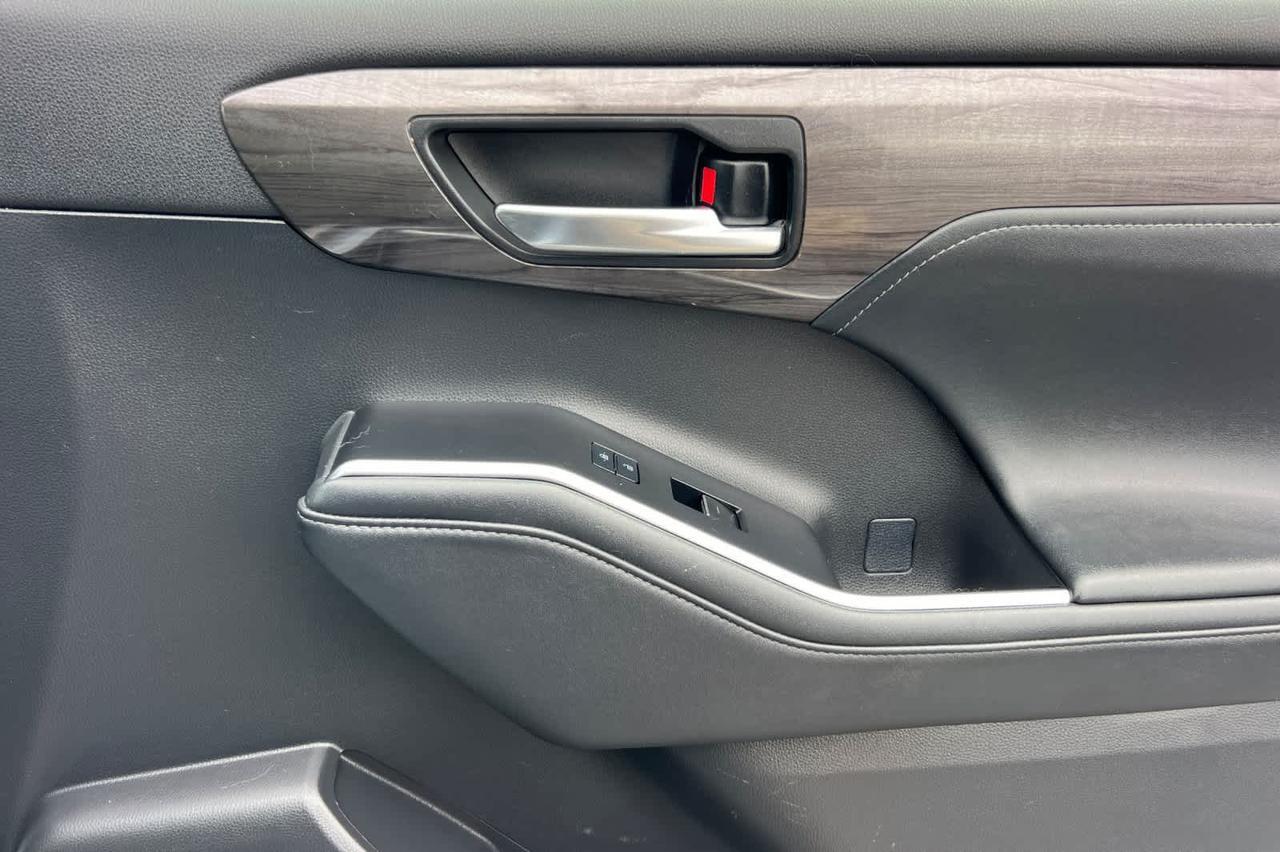 2021 Toyota Highlander Platinum Roseville CA