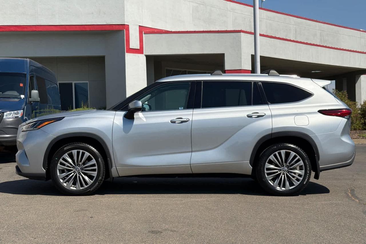 2021 Toyota Highlander Platinum Roseville CA