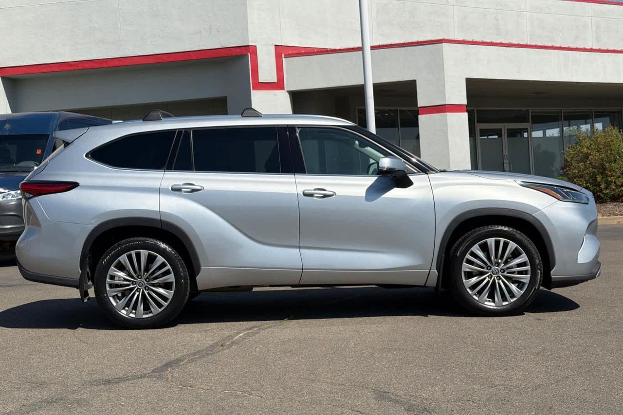 2021 Toyota Highlander Platinum Roseville CA