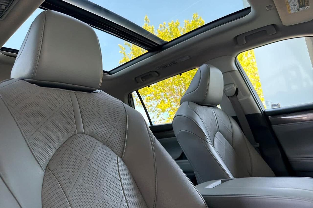 2021 Toyota Highlander Platinum Roseville CA